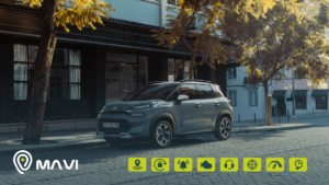 Auto estacionado en la calle monitoreado con sistema de seguridad vehicular MaviGPS y sus funciones de localización y alertas.